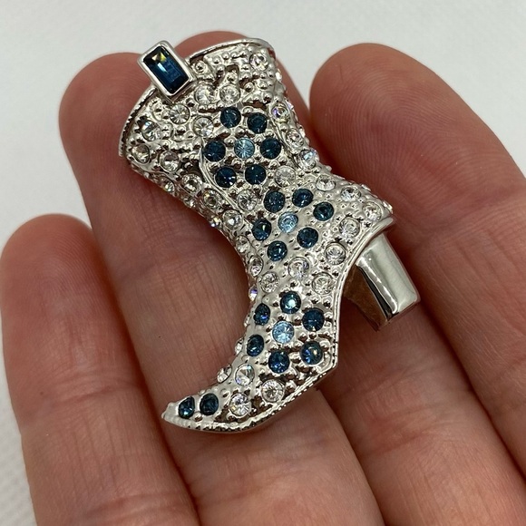 Vintage Swarovski Crystal Line Dancer Cowboy Boot Cowgirl Western Pin Brooch VTG - Picture 1 of 11